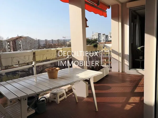 Appartement 5 pièces 107 m²