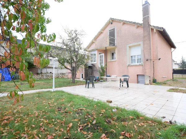 Maison individuelle d'environ 110m2 sur 490 m2 de terrain