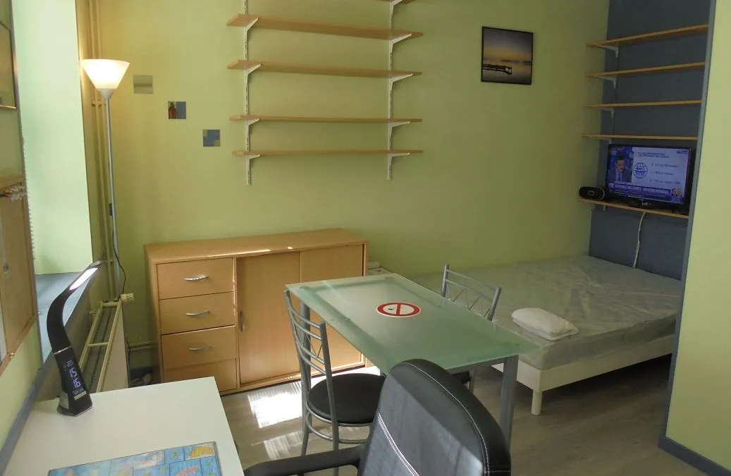 Photo 1