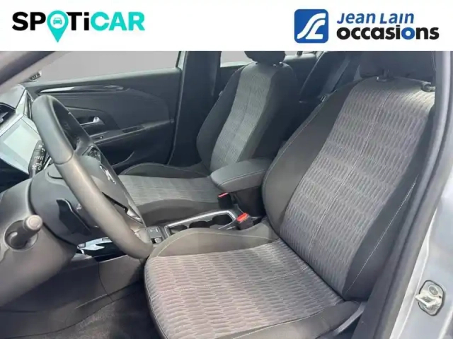 Opel Corsa 1.2 turbo 100 ch bva8 — photo 11