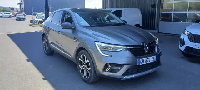 Renault Arkana e-tech 145 - 21b