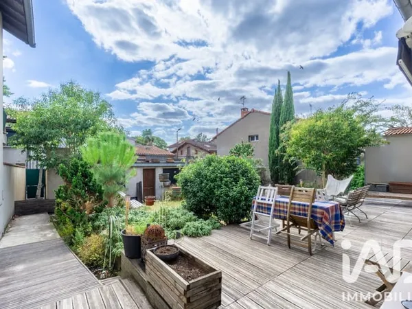 Maison 6 pièces 135 m²