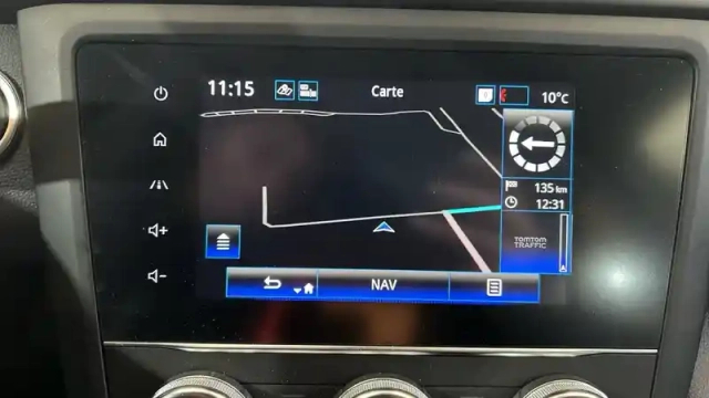 Renault Kadjar blue dci 115 — photo 16