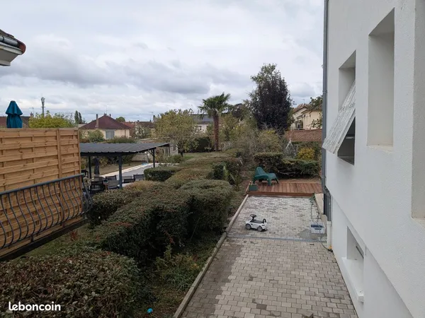 Appartement meublé 100 m² - 3 chambres - jardin - Yzeure