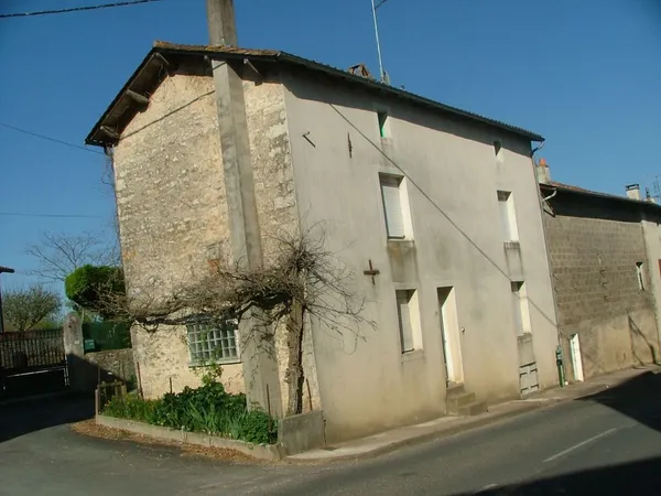 Maison de 85m2 à louer sur Condac
