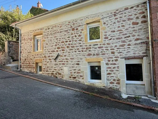 Maison de village 100m2 avec extérieur