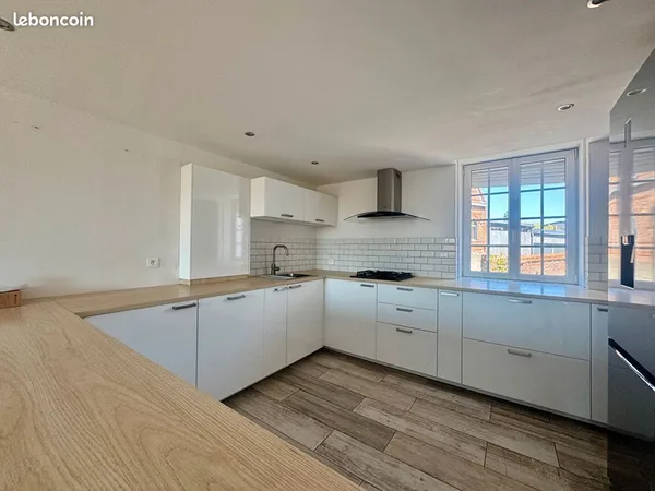 Immeuble de rapport 6 pièces 180 m²