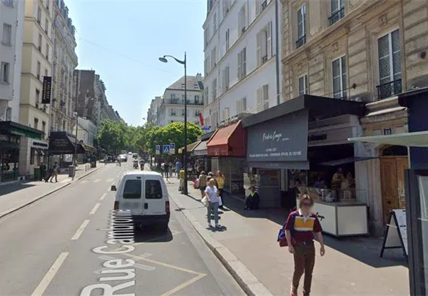 Boutique 95 m² PARIS
