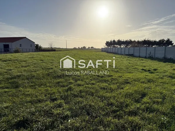 Terrain 1695 m²