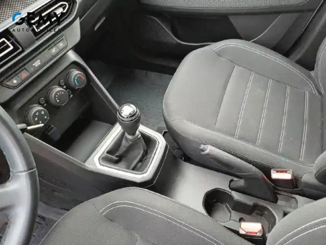 Dacia Jogger tce 110 5 places — photo 12