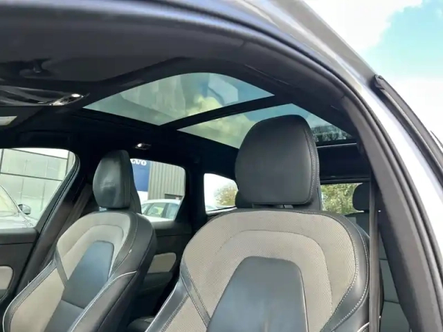 Volvo Xc60 d4 awd 190 ch — photo 22