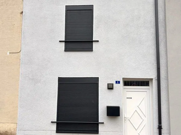 Maison village 125 m² rénovée 2023 - 4 ch, 2 SDB, garage 40m² - Xeuilley 15min Nancy