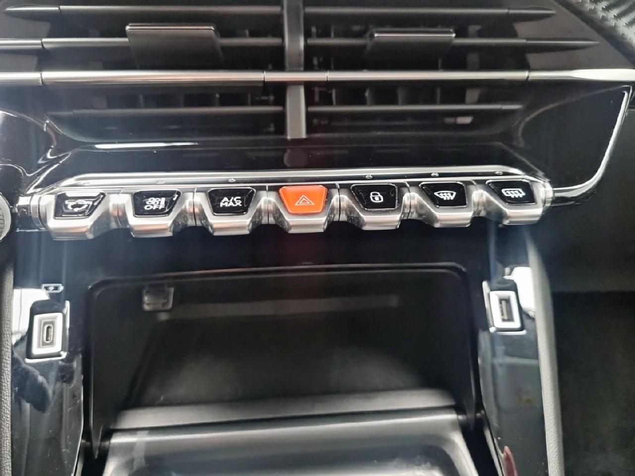 Peugeot 2008 bluehdi 110 s&s bvm6 allure — photo 27