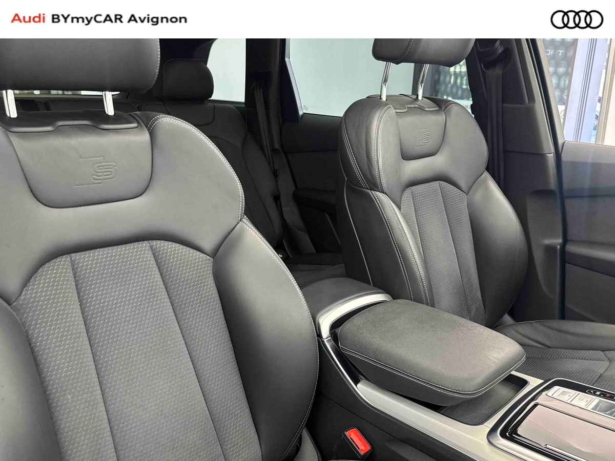Audi Q7 55 TFSI e 380 Tiptronic 8 Quattro — photo 27