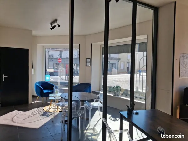 Bureaux 110 m² CHOLET