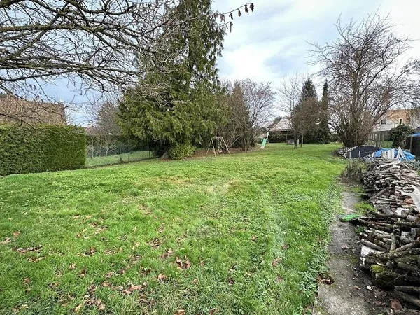 Terrain à bâtir de 600 m² à GAMBAIS (78)