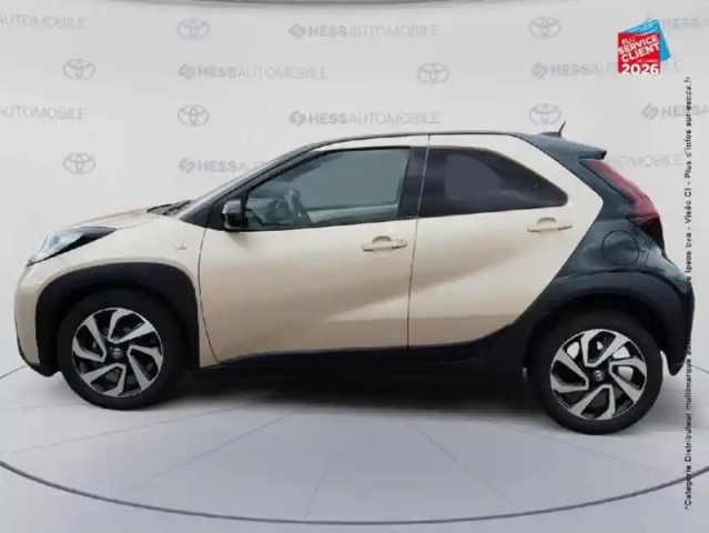 Toyota Aygo X 1.0 vvt-i 72ch design my23 — photo 9