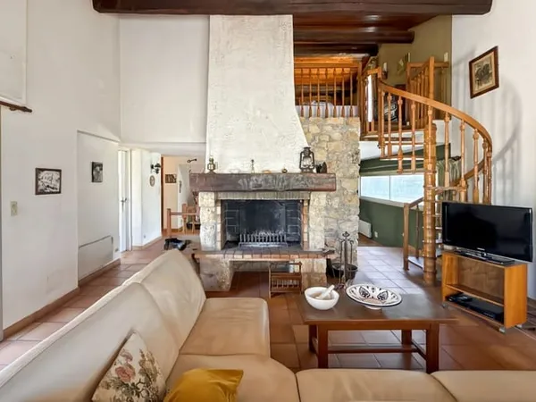 Maison 6 pièces 170 m²
