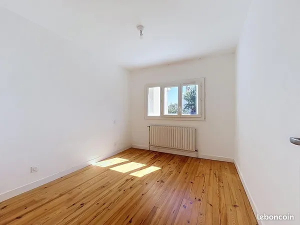 Loue appartement 70 m2