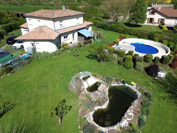 Maison individuelle avec piscine CHAMBREY