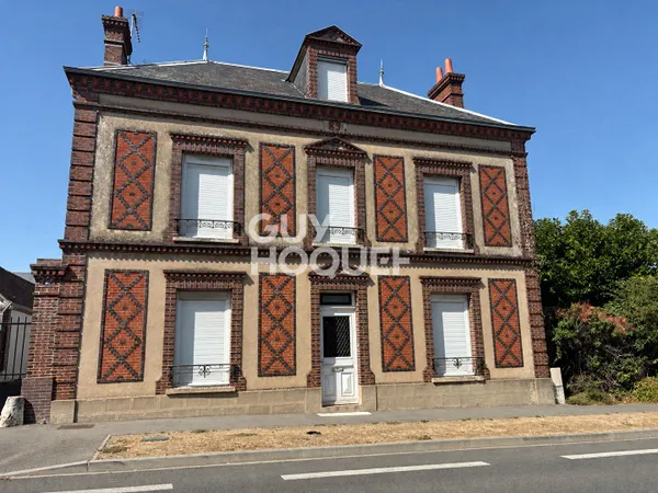 Maison 170 m², 5 chambres Potentiel locatif Terrain 500 m² environ Châteaudun