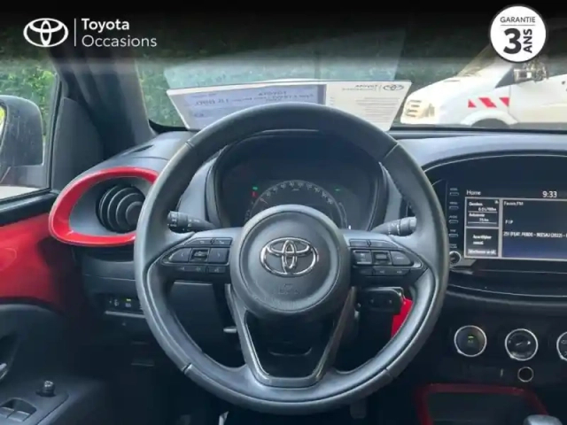 Toyota Aygo X 1.0 vvt-i 72ch design s-cvt — photo 10