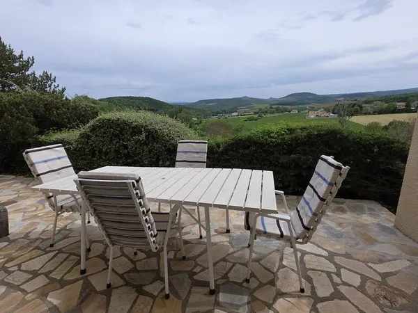 Maison 6 pièces 180 m²