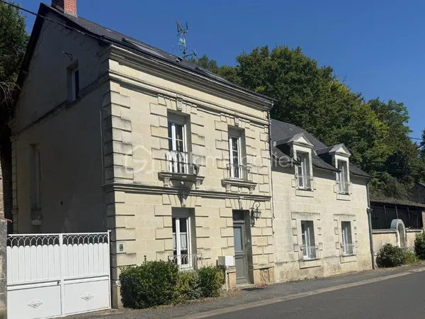 Maison 11 pièces 279 m²