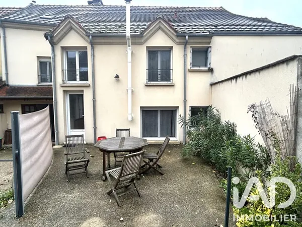 Maison 5 pièces 145 m²