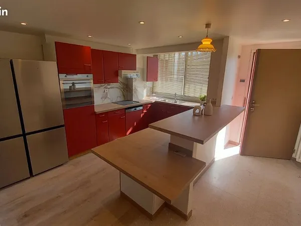 Colocation filles 100m2 toulon champs de mars