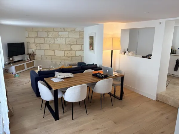 Loue maison ancienne - 86 m² - 4 pièces, 2 chambres - Le Bouscat 33110