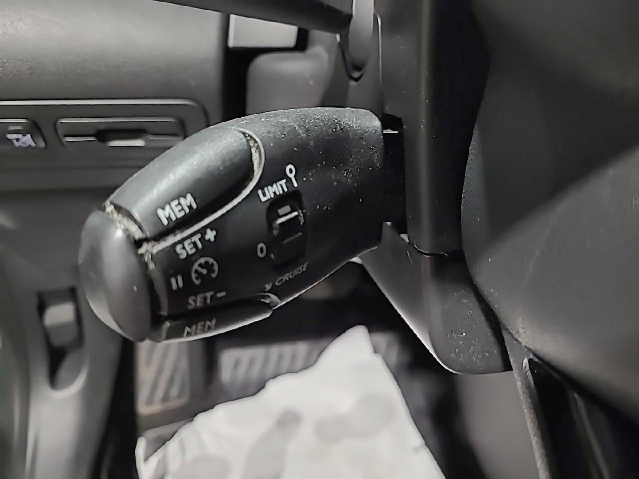 Citroën C3 Aircross puretech 130 s&s eat6 shine pack — photo 25