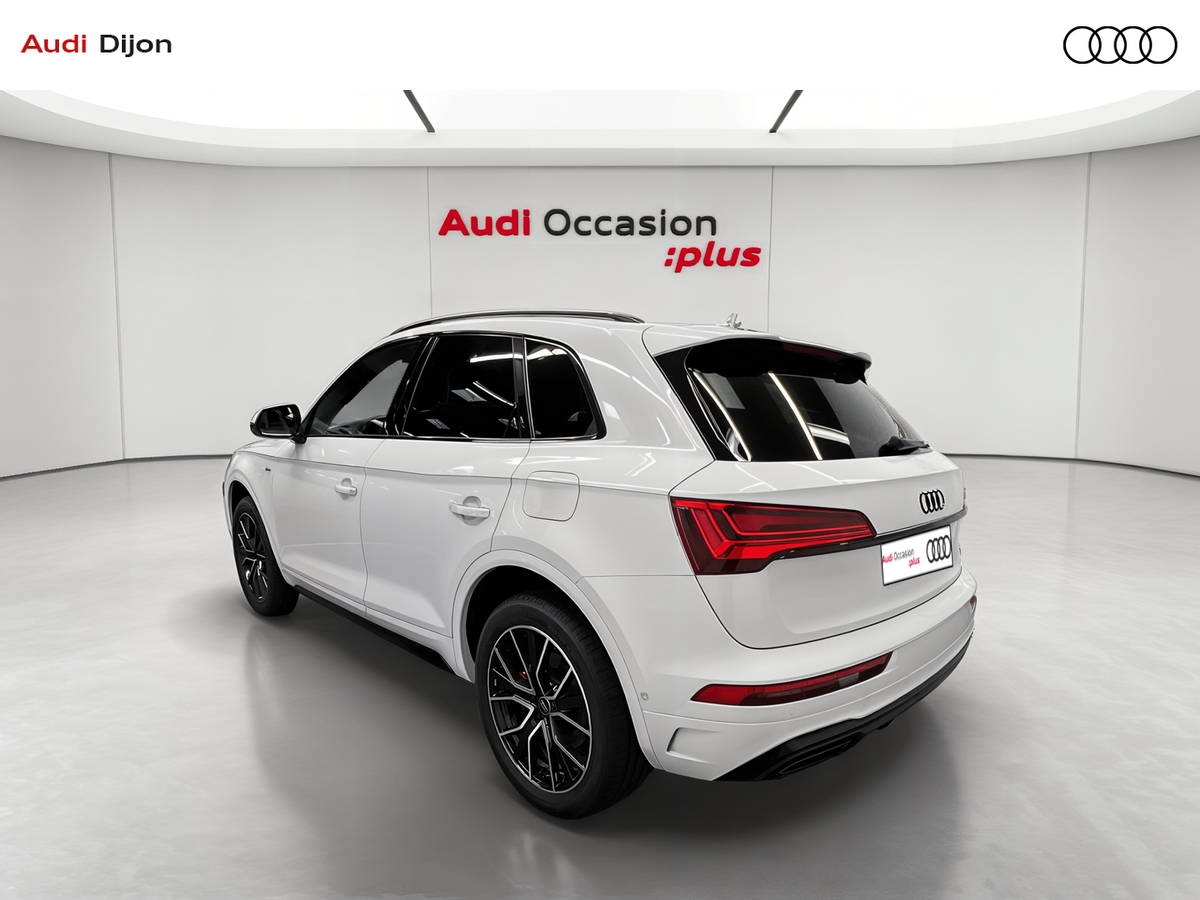 Audi Q5 55 TFSIe 367 S tronic 7 Quattro — photo 3