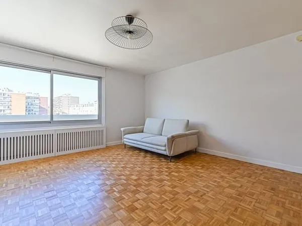 Studio 1 pièce 41 m²