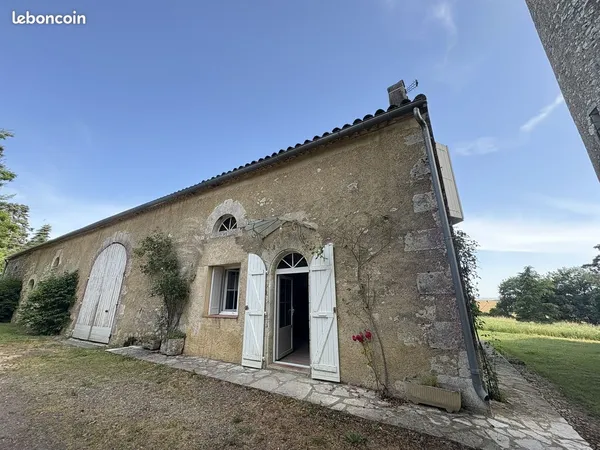 Propriété 4 pièces 77 m²