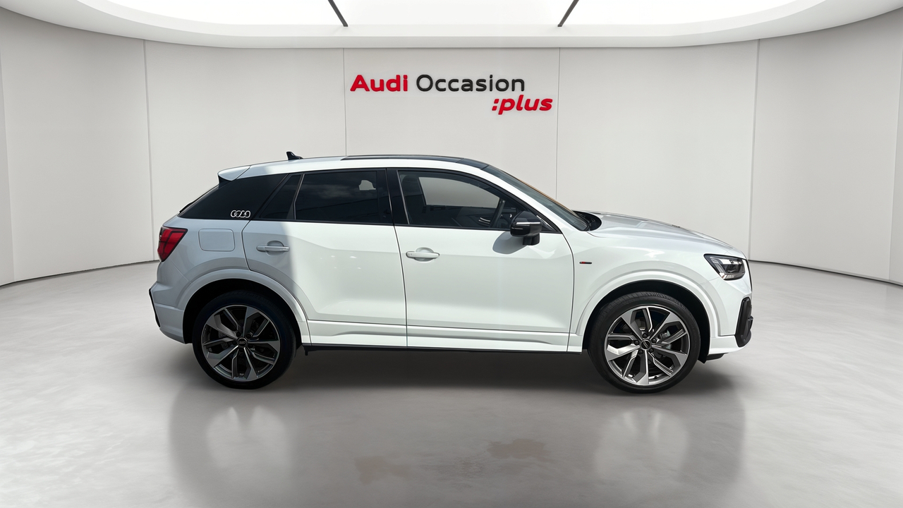 Audi Q2 35 TFSI 150 S tronic 7 — photo 6