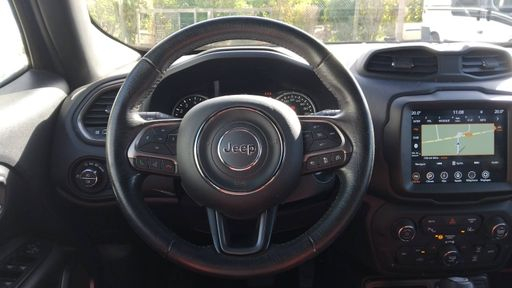 Jeep Renegade 1.3 GSE T4 150 BVA6 - Limited – 2020 – 107948 km – Essence – Boîte Automatique — photo 29