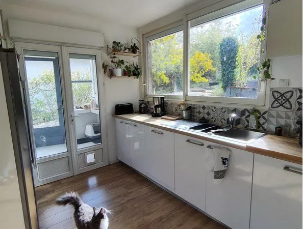 Maison avec 2 chambre à louer sur l'isle d'Espagnac