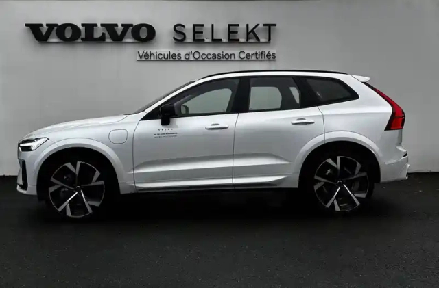 Volvo Xc60 t6 awd hybride rechargeable 253 ch+145 ch geartronic 8 — photo 3
