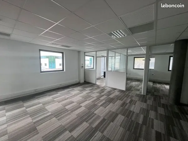 Bureaux 160 m²