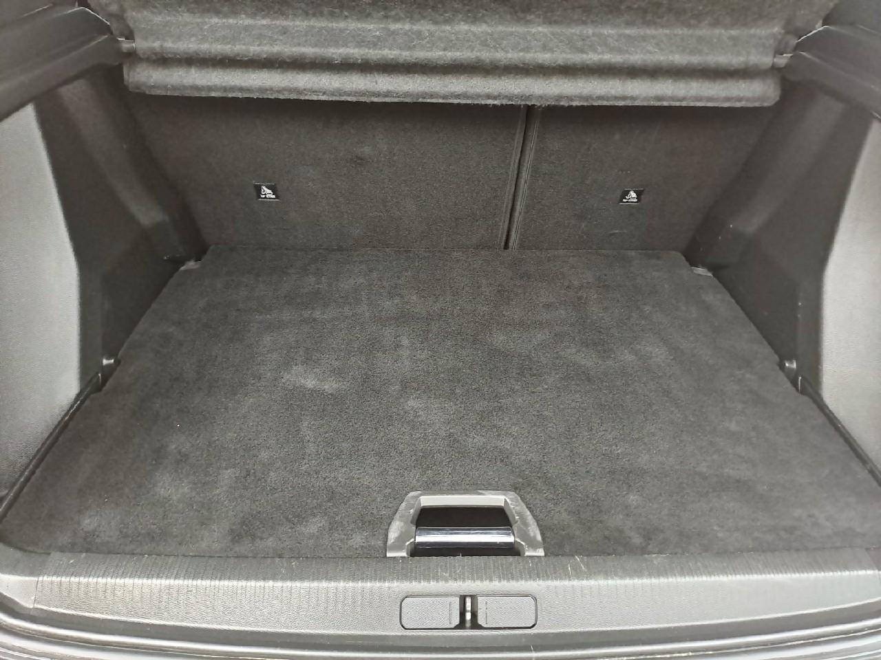 Peugeot 2008 puretech 130 s&s eat8 gt — photo 6