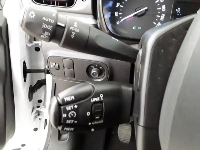 Citroën C3 puretech 83 s&amp;s bvm5 — photo 69