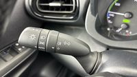 Toyota Yaris 116h Dynamic 5p MY22 — photo 26