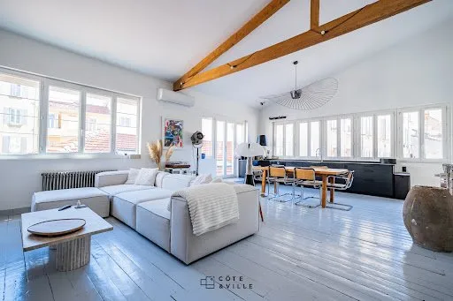 Appartement 3 pièces 117 m²