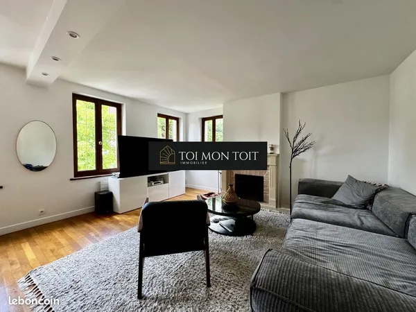 Maison 7 pièces 158 m²