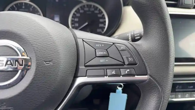 Nissan Micra ig-t 92 — photo 30