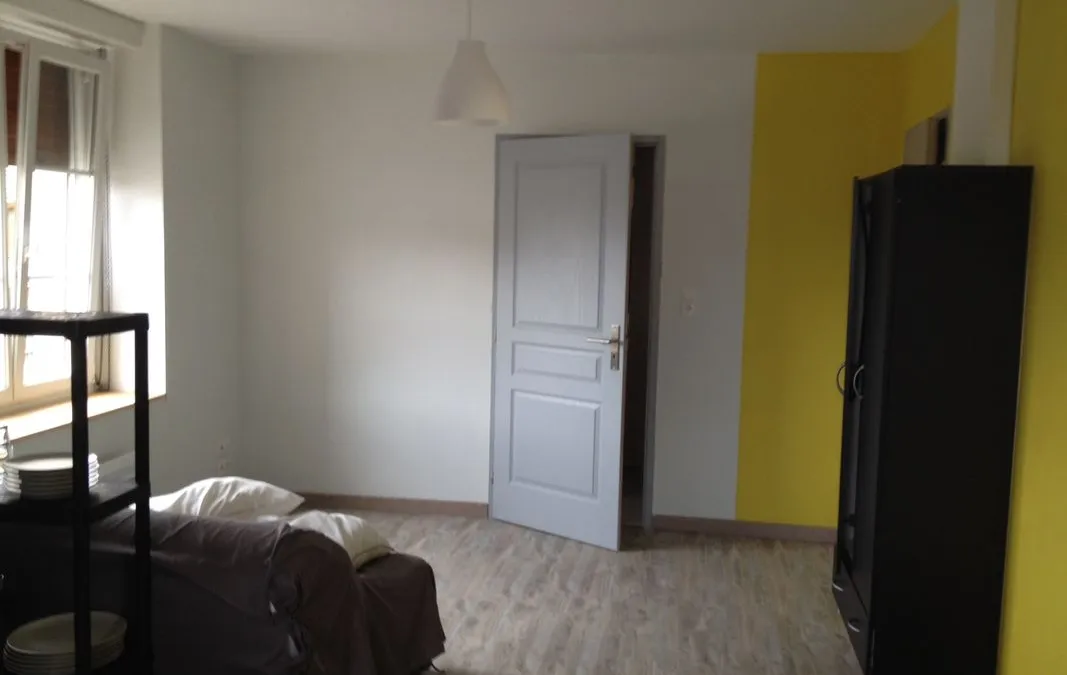 Photo 1
