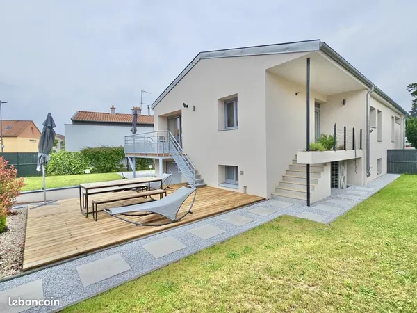 Maison 5 pièces 130 m²