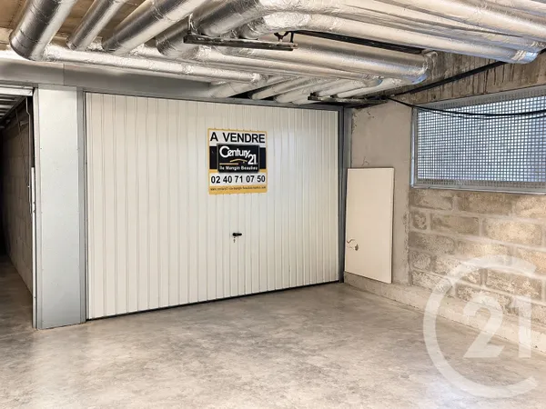 Parking 14 m²