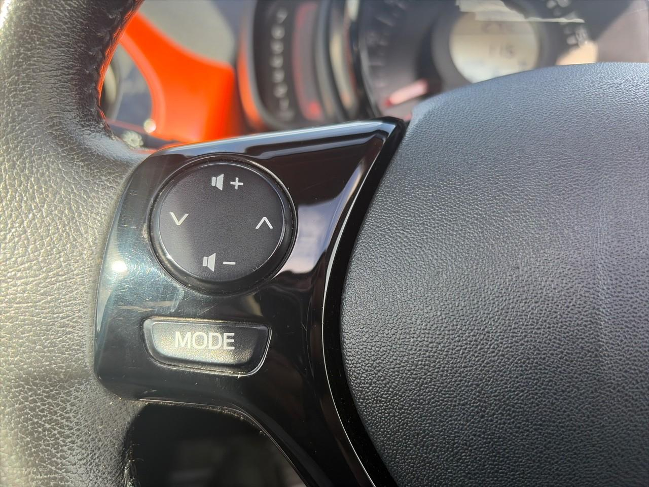 Citroën C1 airscape vti 72 urban ride 5p — photo 14